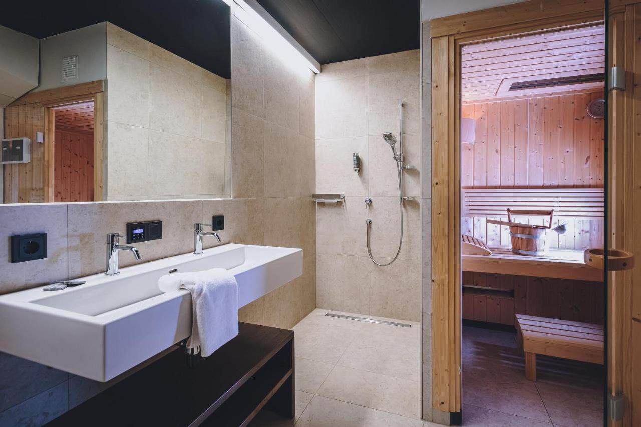 Fortuna View By We Rent Zell am See Esterno foto